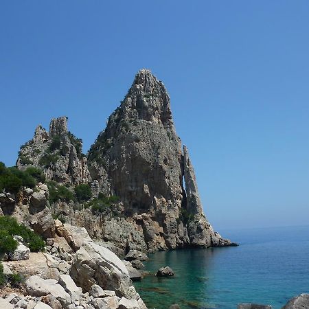 Tancau Village Beach & Resort 로초라이 외부 사진